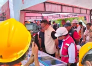 Pastikan Huntara Terbaik, Dony Oskaria Cek Langsung ke Aceh Tamiang