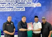 Alex Indra Lukman Salurkan Bantuan Mushaf Alquran dari Tim Dokter Diaspora DPP PDIP