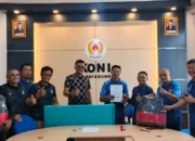 Sudah Lebih Separuh Bantuan Peralatan Cabor Diunboxing KONI Payakumbuh