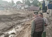 Gubernur Sumbar Minta BWS Sumatera V Segera Turunkan Alat Berat untuk Menormalisasi Sungai Terdampak Bencana