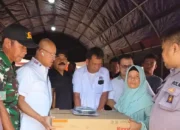 Ketua APTRINDO Sumbar Salurkan 117 Kompor Gas Bagi Warga Terdampak di Bayang Utara