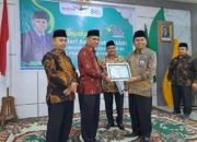 Kemenag Kota Padang Raih Penghargaan Media Sosial Teraktif se-Sumbar