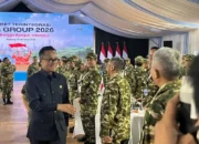 Di Kaki Gunung Tidar Dony Oskaria Beri Arahan untuk Petinggi Semen Indonesia