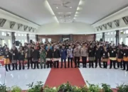 Musda LKAAM Limapuluh Kota Ke-13 Dibuka, Ketum Fauzi Bahar Dt. Sati Gelorakan Gerakan Bagi-bagi Al-Qur’an
