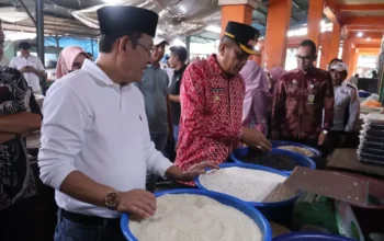 Jelang Ramadhan, Wako Zulameta dan Wawako Elzadaswarman Sidak ke Pasar Tradisional Ibuah
