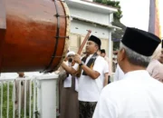 Safari Ramadan di Air Dingin, Wagub Vasko Serahkan Bantuan untuk Masjid Nurul Yaqin