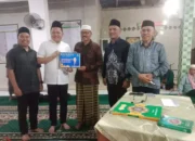 Safari Ramadan di Talaok Bayang Pessel, Ketua Komisi IV DPRD Sumbar Serahkan Bantuan Rp30 Juta