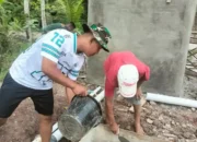 Kerja Bersama Masyarakat, Personil Satgas TMMD Ke-127 Tahun 2026 Kebut Pembangunan MCK dan Sumur Bor