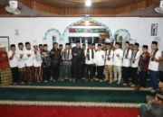 Gubernur Akhiri Kegiatan Safari Ramadannya di Solok Selatan dengan Penyerahan Bantuan untuk Masjid Baiturrahman