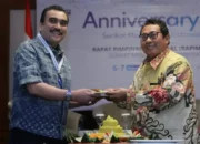 Peringatan HUT ke-9 SMSI di Jakarta Berlangsung Khidmat, Prosesi Pemotongan Tumpeng Jadi Momentum Kebersamaan