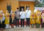 Gubernur Sumbar Bersama Ketum KADIN Indonesia Resmikan Huntap Batu Busuak