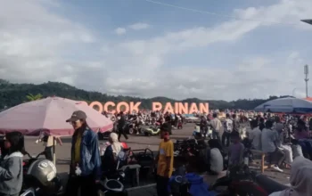 Empat Hari, Hasil Retribusi Karcis Masuk ke Pantai Carocok Painan, Capai Rp251.300.000