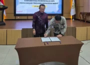 Wako Payakumbuh Zulmaeta Serahkan LKPD Unaudited TA 2025 kepada BPK