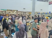 Puncak Arus Balik Usai WFA, 11.584 Penumpang Padati Bandara Internasional Minangkabau