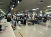 Arus Balik Membludak, 13 Extra Flight Ditambah di Bandara Minangkabau