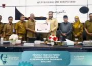 Pimpin Monthly Meeting, Wako Fadly Amran Apresiasi Disnakerin Kota Padang Raih WBK