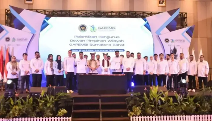 Pengurus GAPEMBI Sumatera Barat Sumbar Periode 2025–2030 Dilantik, Wako Fadly Amran Ketua Dewan Pembina