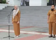 Pimpin Apel Pagi, Ismelda Jenreini Tegaskan Pentingnya Pelayanan Prima di DPRD Sumbar