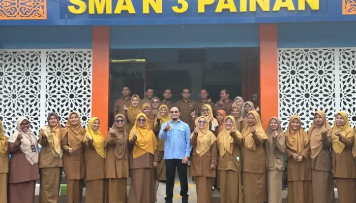 Era AI Menguat, Rahmat Saleh Sebut Guru Tetap Fondasi Utama Pendidikan