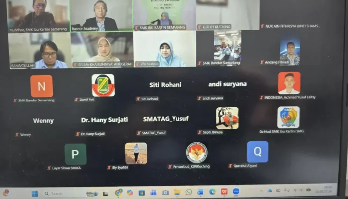Lewat Diskusi Basnur Academy, Pelajar SMK Semarang dan Kuching Perkuat Hubungan Indonesia-Malaysia