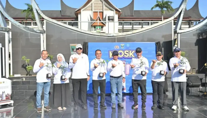 Soft Opening SAMSAT KIOSK Jadi Tonggak Transformasi Digital Pelayanan Pajak di Sumbar