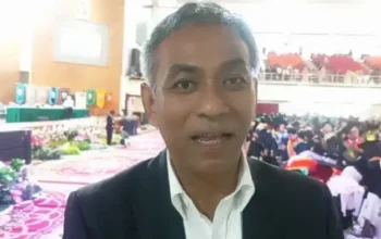 Taslim Chaniago Bangga Mewakili Ketum DPP IKA Unand di Wisuda II Tahun 2026