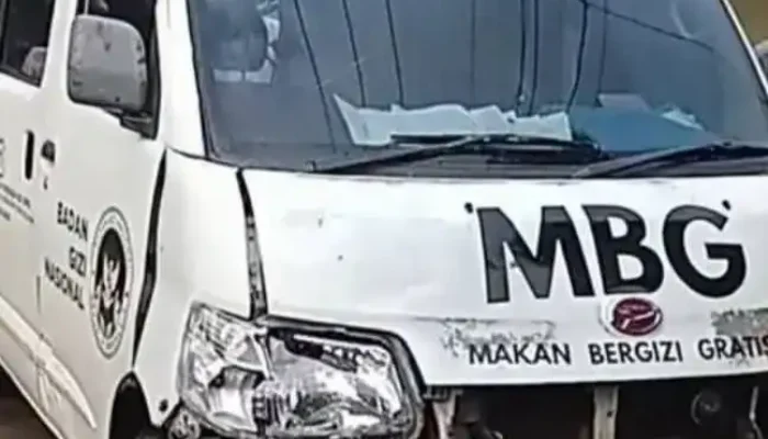 Mobil MBG di Pessel Tabrak Pengendara Motor Hingga Meninggal Dunia