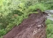 Akibat Curah Hujan Cukup Tinggi, Jalan Terban di Kampuang Ngalau Gadang