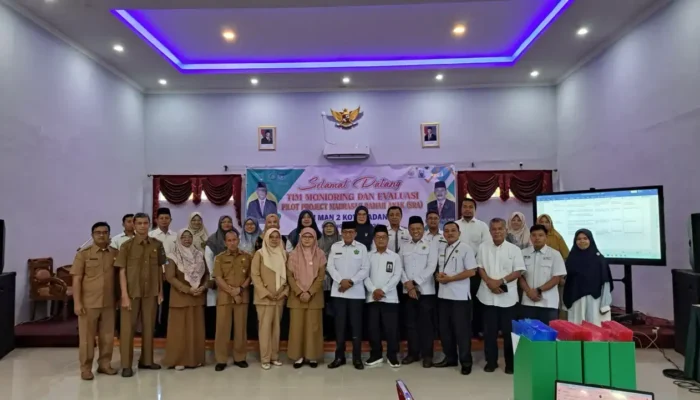 Monitoring Pilot Project Sekolah Ramah Anak Tingkat Sumbar Digelar di MAN 2 Padang