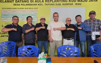 Pemprov Sumbar dan DPW Apkasindo Studi Tiru ke KUD Maju Jaya di Kampar Riau