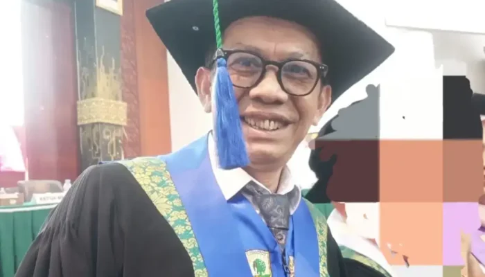 Menapaki Tiga Dekade, Prof. Mas Mera Akhirnya Dikukuhkan Sebagai Guru Besar Teknik Unand