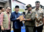 Wawako Padang Maigus Nasir Serahkan Kunci Hunian Tetap Mandiri di Kampung Tanjung