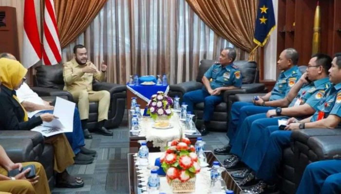 Wali Kota Padang Fadly Amran Kunjungan Kerja ke Markas Kodaeral II