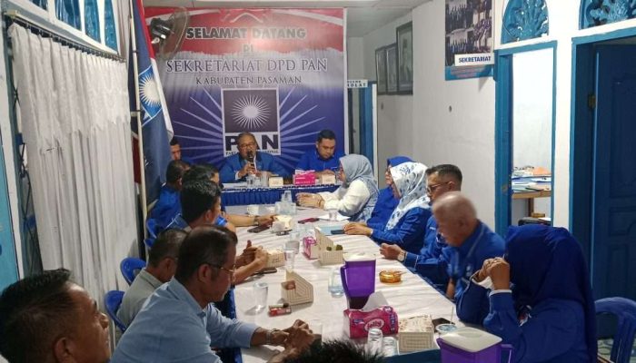 Rapat Konsolidasi PAN Pasaman, Muzli M. Nur Targetkan 5 Kursi DPRD