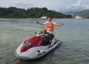 Pacu Adrenalin di Pantai Carocok, Sekjen DPP PKPS Bakri Maulana Jajal Jet Ski