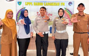 Edukasi Kamseltibcarlantas, Satlantas Polres Pessel Gelar Dialog Interaktif Melalui Langkisau FM