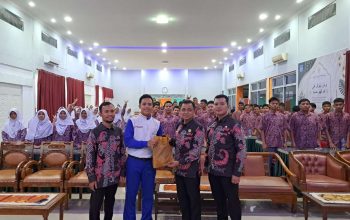 70 Siswa MAN 2 Padang Ikuti Pelatihan Safety Riding dari Honda Menara Agung