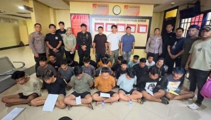Polda Sumbar Tangkap 21 Orang Jaringan Judi Online di Kota Padang