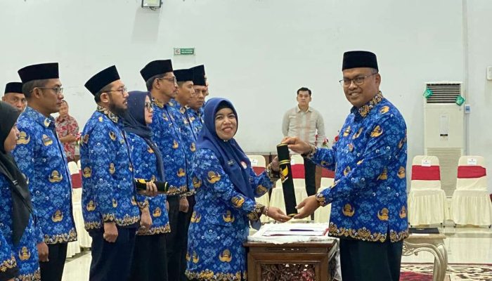 Sekda Sumbar: Jabatan Harus Melahirkan Kinerja Nyata, Bukan Sekadar Status