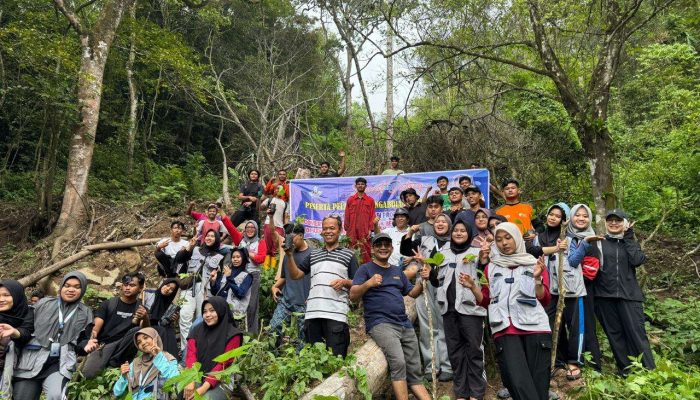 PKM FIS UNP Mitigasi Bencana Lewat Program Integrasi Prodi dan Nagari di Padang Laweh Malalo