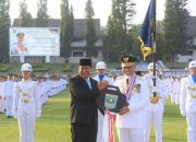 Gubernur Mahyeldi Raih Penghargaan Kartika Pamong Praja Madya dari IPDN