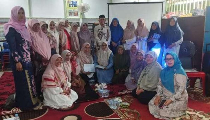 Dosen Universitas Putra Indonesia Pengabdian kepada Masyarakat di RA Asih Asuh
