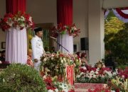 Pimpin Upacara Penurunan Bendera, Wagub Vasko Tegaskan Komitmen Jaga Merah Putih
