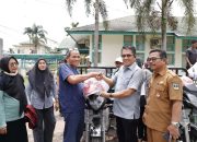 Lima Kelompok Tani di Kuranji Terima Bantuan Bentor dari Pokir Evi Yandri