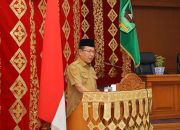 Wali Kota Payakumbuh Zulmaeta Sampaikan Nota Keuangan Rancangan Perubahan APBD 2026 di DPRD