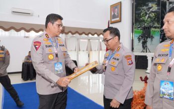 Kapolresta Padang Terima Penghargaan Kapolri atas Capaian IKPA Sempurna