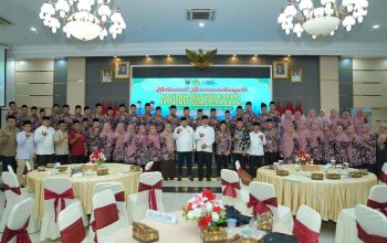 Gubernur Mahyeldi Lepas Kafilah MTQ KORPRI Sumbar, Target Pertahankan Juara Umum Nasional