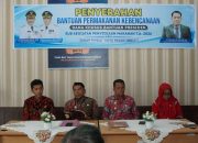 Wawako Elzadaswarman Salurkan Banpres untuk 30 Warga yang Gagal Panen