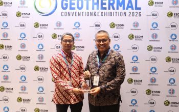 Pemprov Sumbar Raih Penghargaan Pendukung Investasi Panas Bumi dari Kementerian ESDM