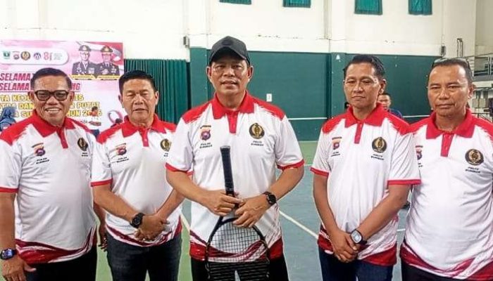 HUT RI ke-81 Makin Meriah, Kapolda Sumbar Sulap Lapangan UNP Jadi Ajang Soliditas Para Petenis